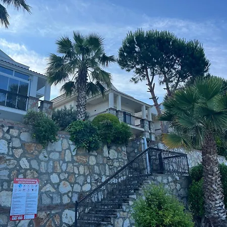 Villa Luxury With Olympic Pool At The Foot Of Babadag